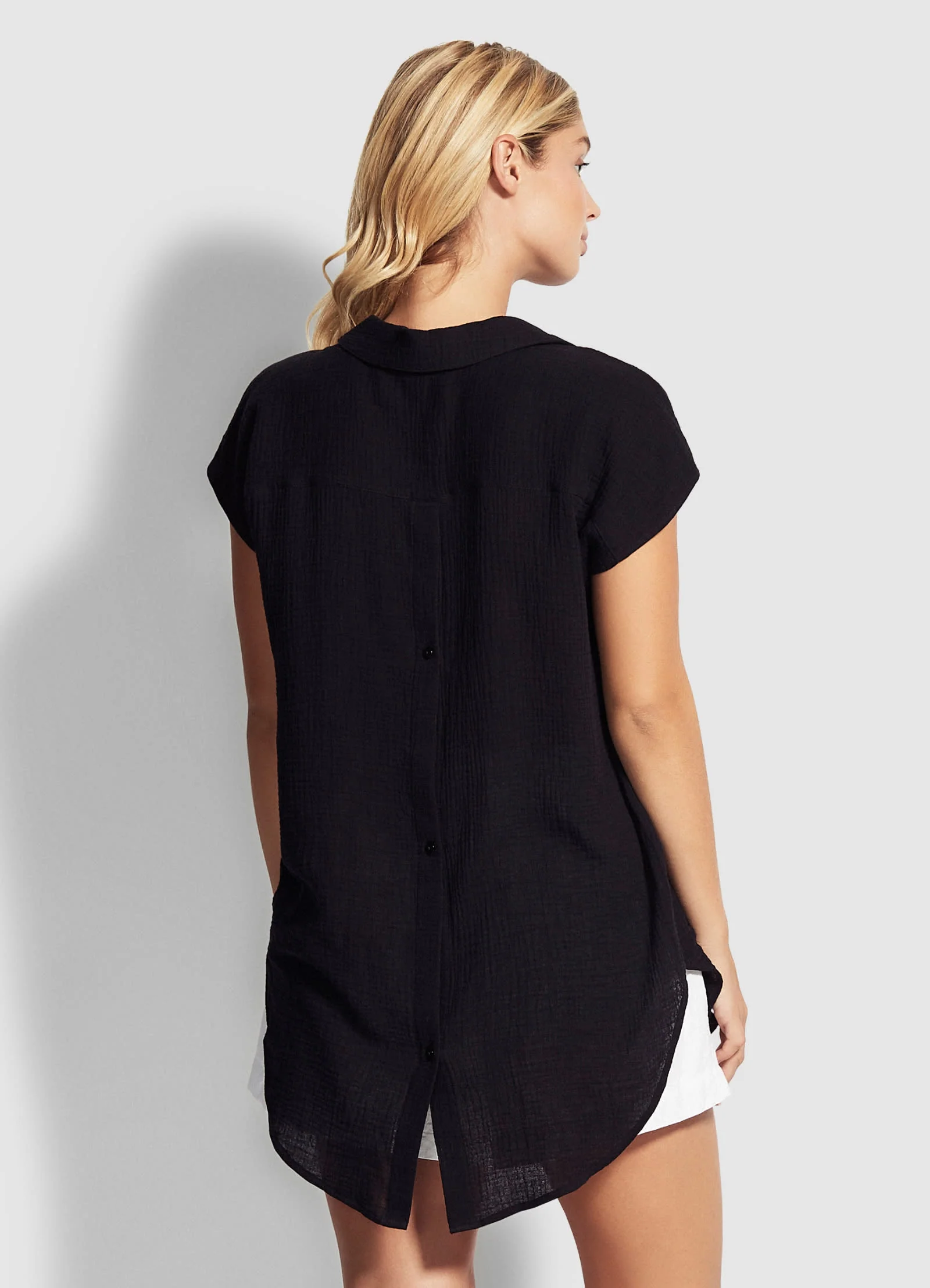 Beach Edit Sleeveless Beach Shirt - Black - Image 3