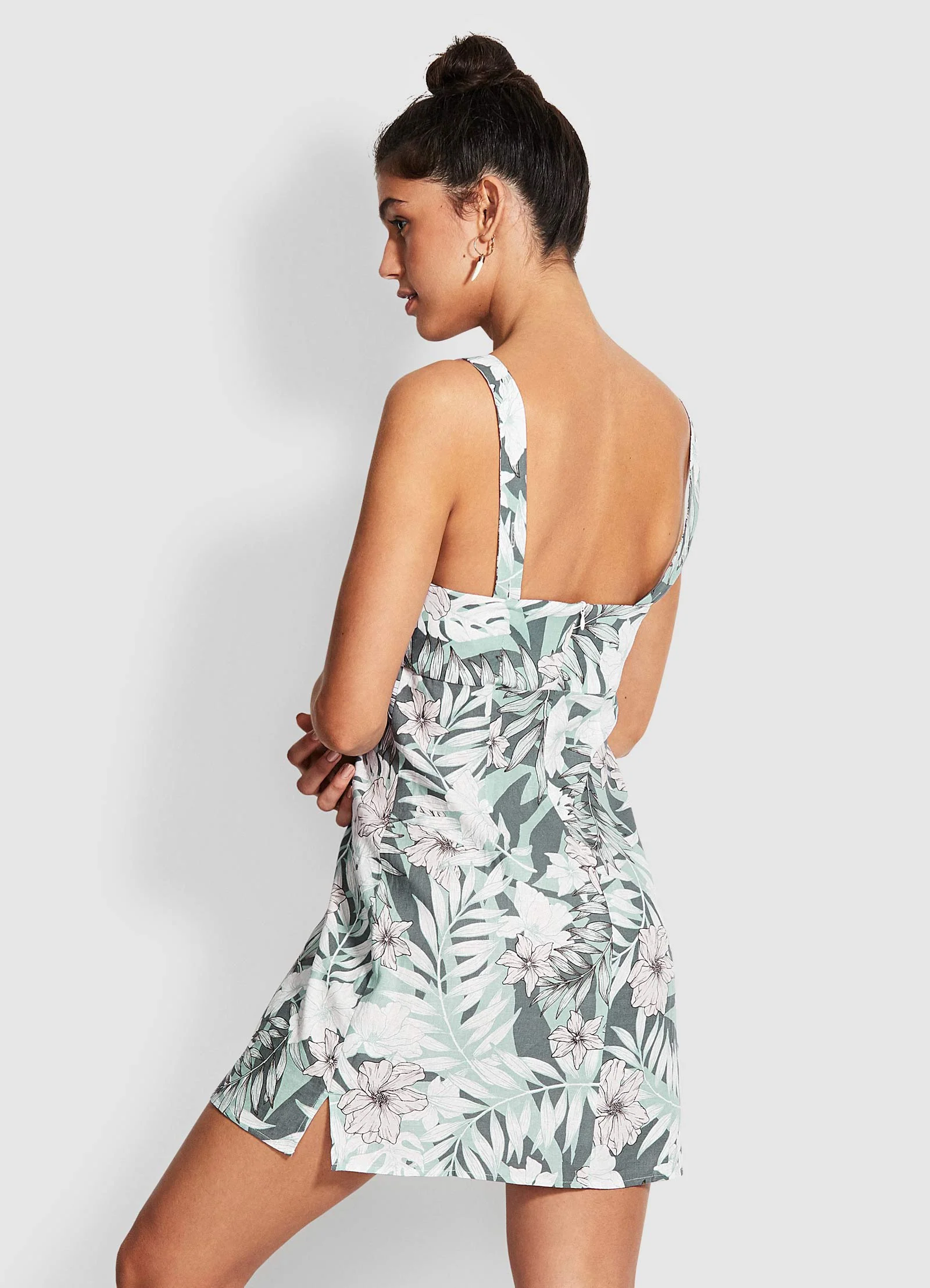Copacabana Linen Blend Dress - Vine - Image 3