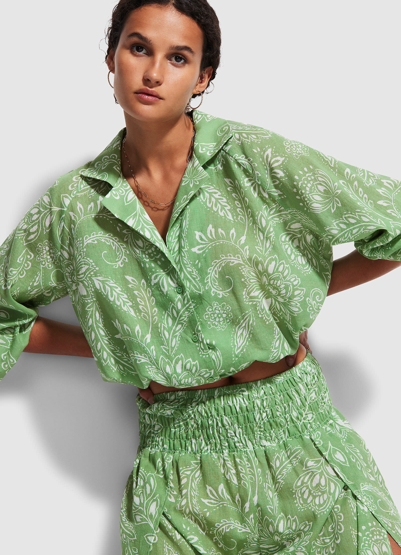 Folklore Crop Shirt - Green Tea