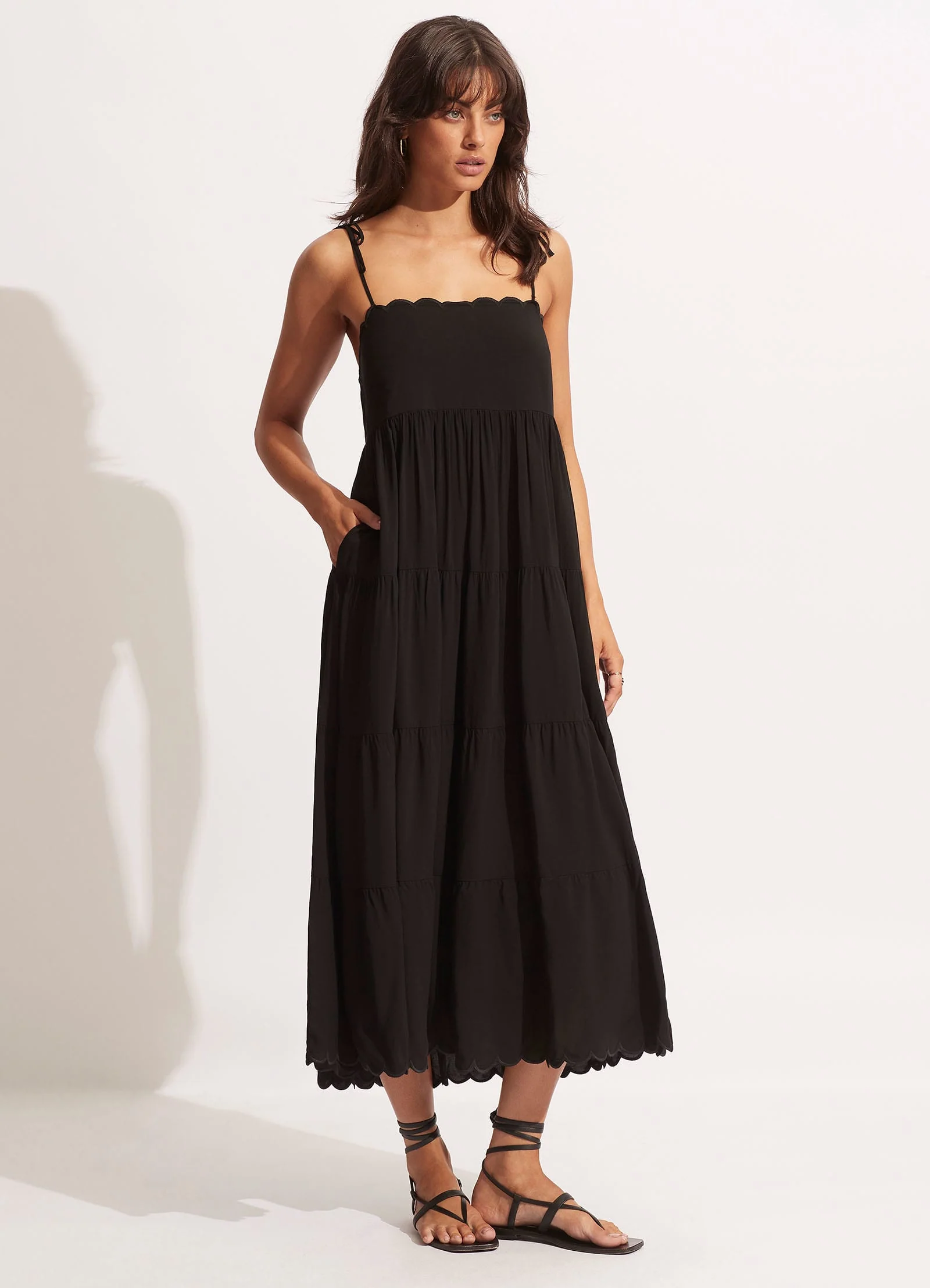 Gia Scallop Midi Dress - Black - Image 3
