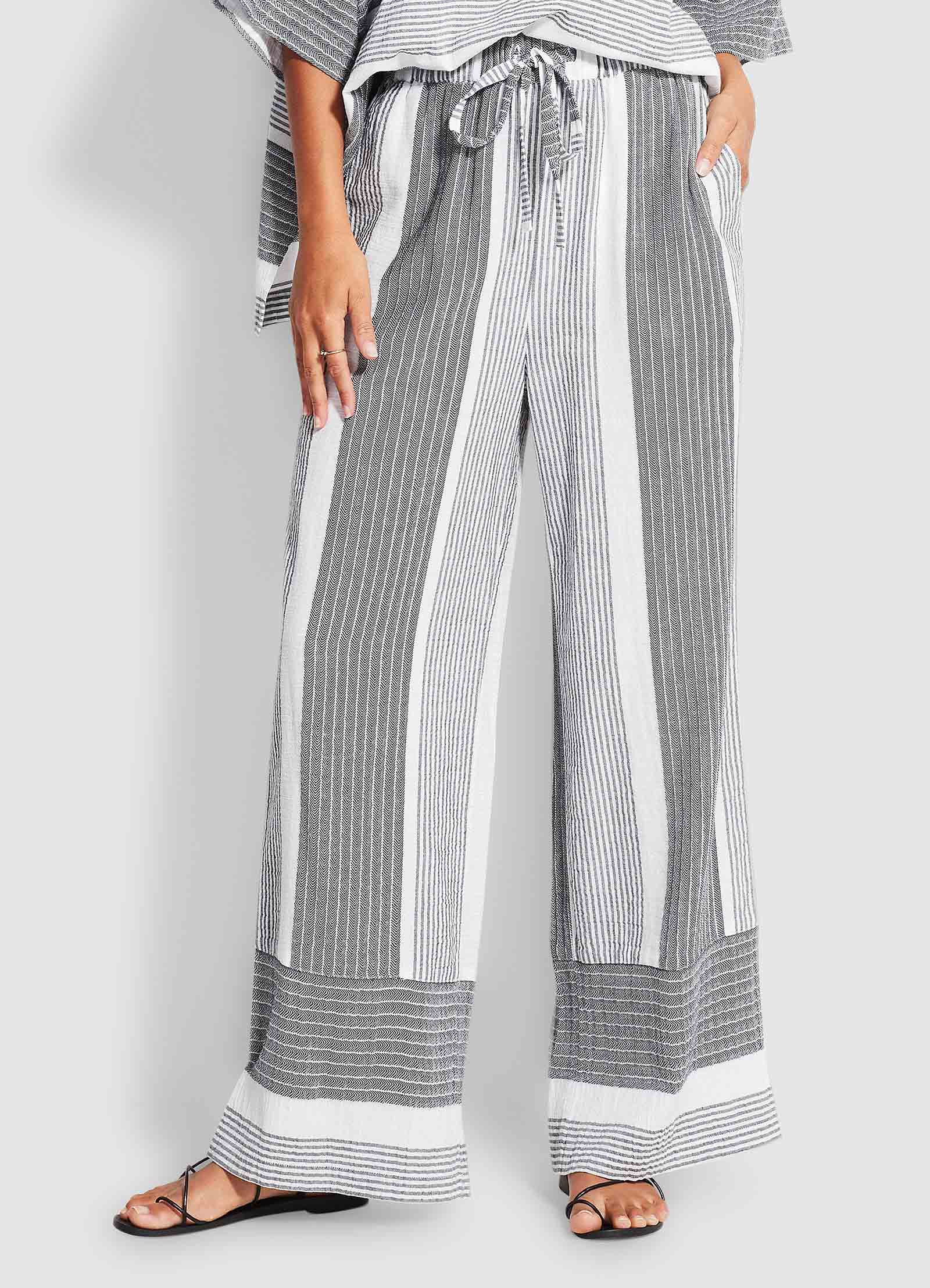 Jacquard Beach Pant  - Black - Image 2