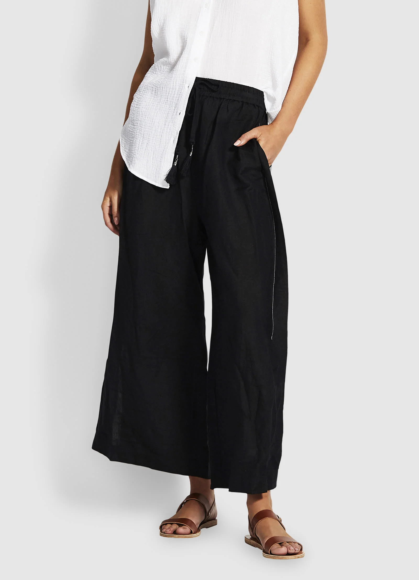 Weekender Linen Pant - Black - Image 2