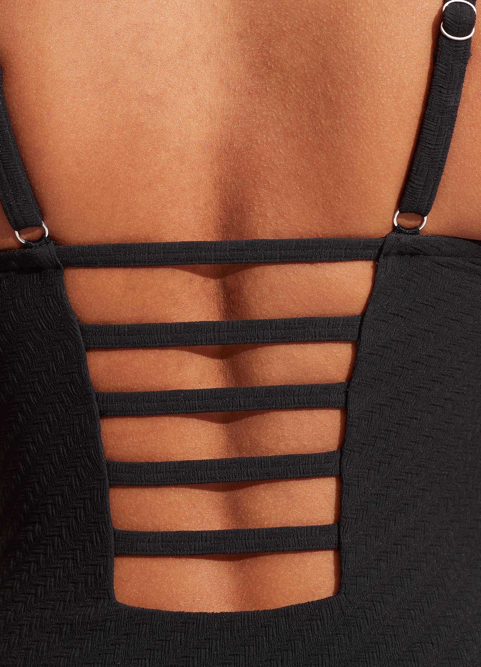 Willow DD One Piece - Black - Image 5