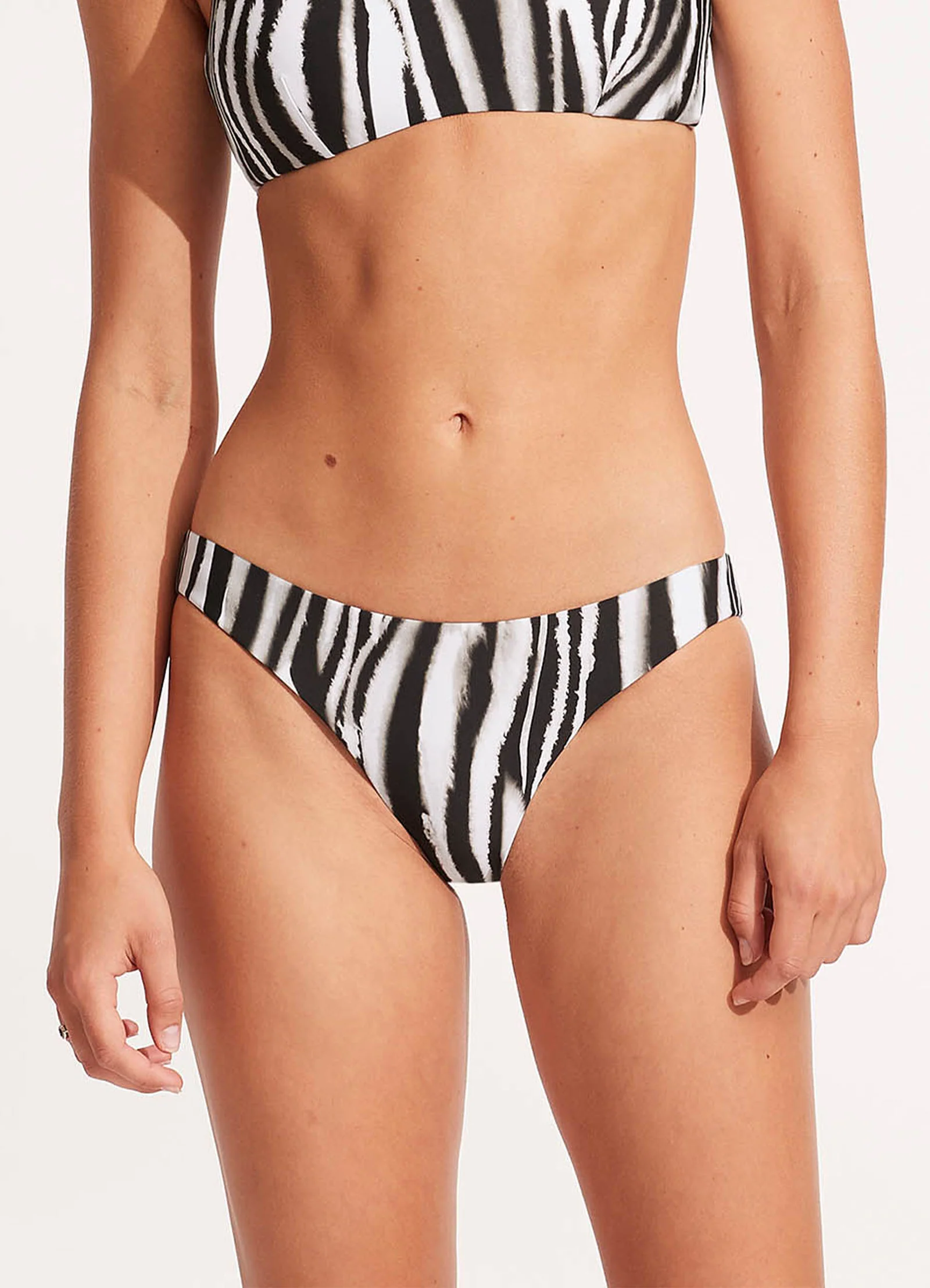Zahara Hipster Bikini Bottom - Black - Image 3